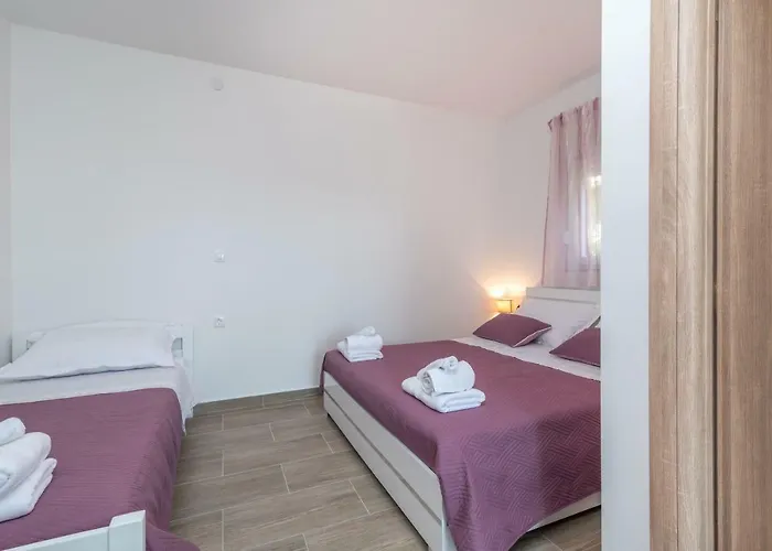 Niksi * Trogir